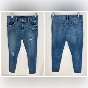 Hudson Lana Boyfriend Jeans Size 30 Distressed‎ Denim Stretch Medium Wash 31x28